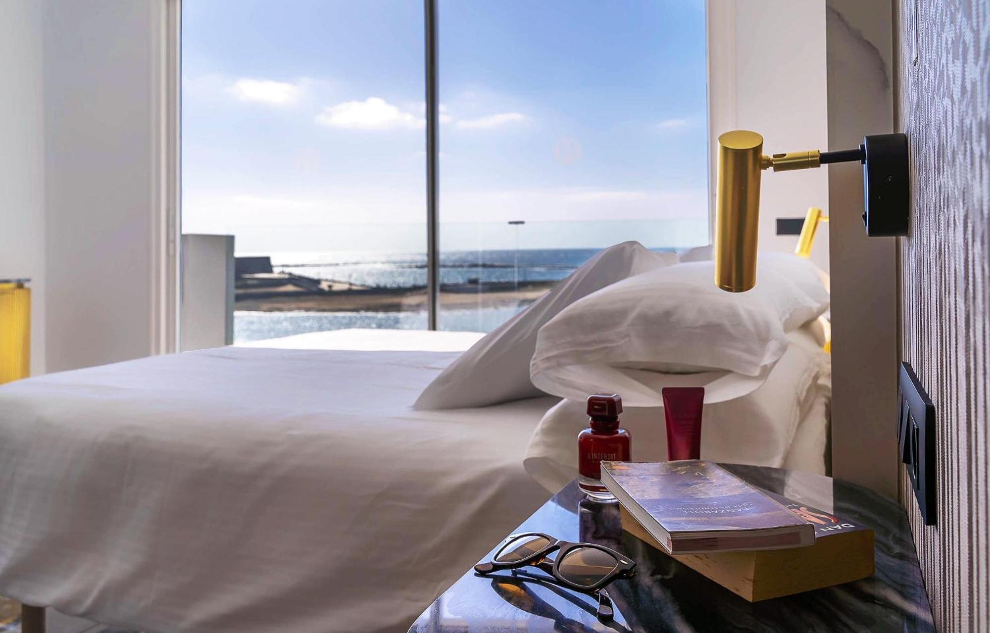 Blue Marina Suites - Boutique Apartments Arrecife  Zewnętrze zdjęcie