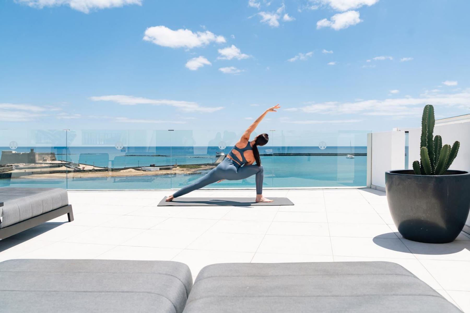 Blue Marina Suites - Boutique Apartments Arrecife  Zewnętrze zdjęcie